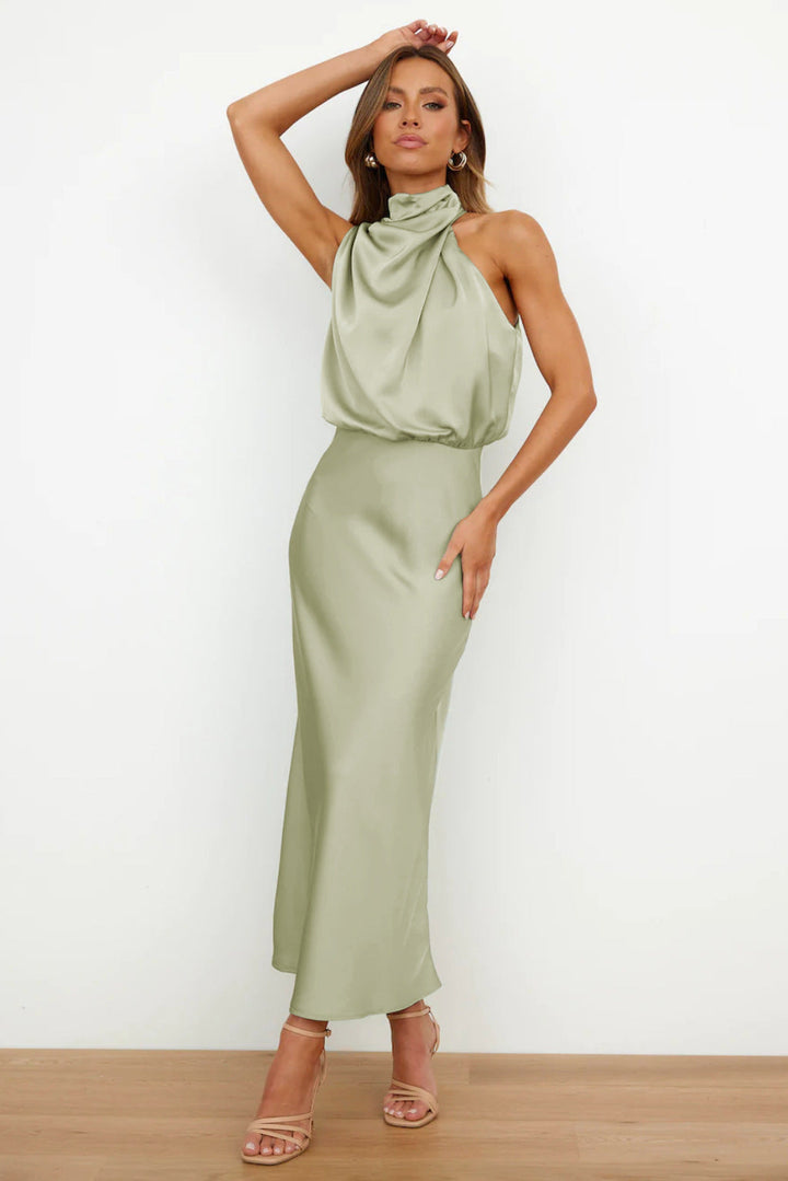 Justyna – Abito lungo con scollo all'americana