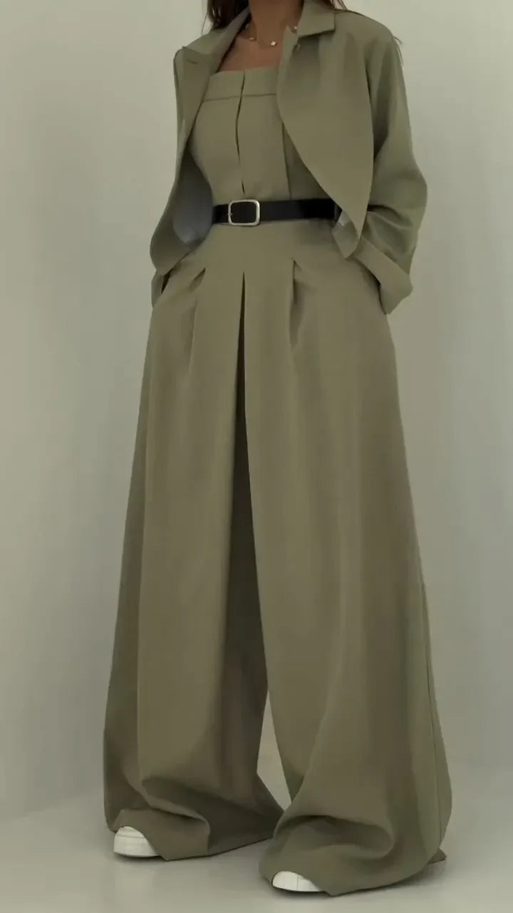 Lavara - Imposta Composta Da Blazer Corto e Pantaloni a Gamba Larga