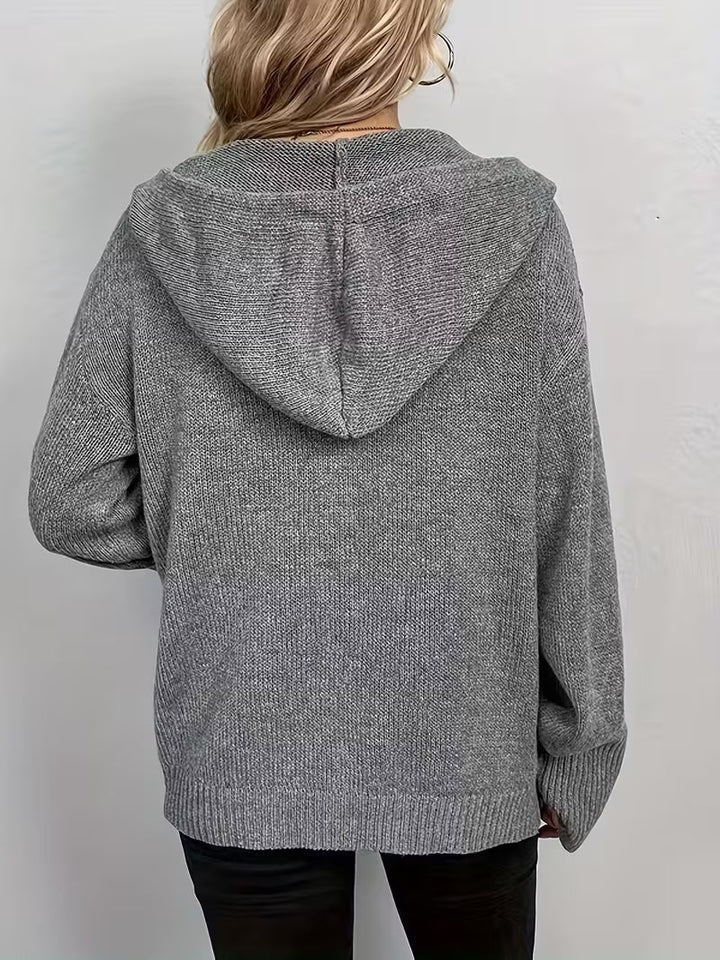 Karalina - Cardigan Con Cappuccio e Bottoni Sul Davanti In Maglia a Trecce