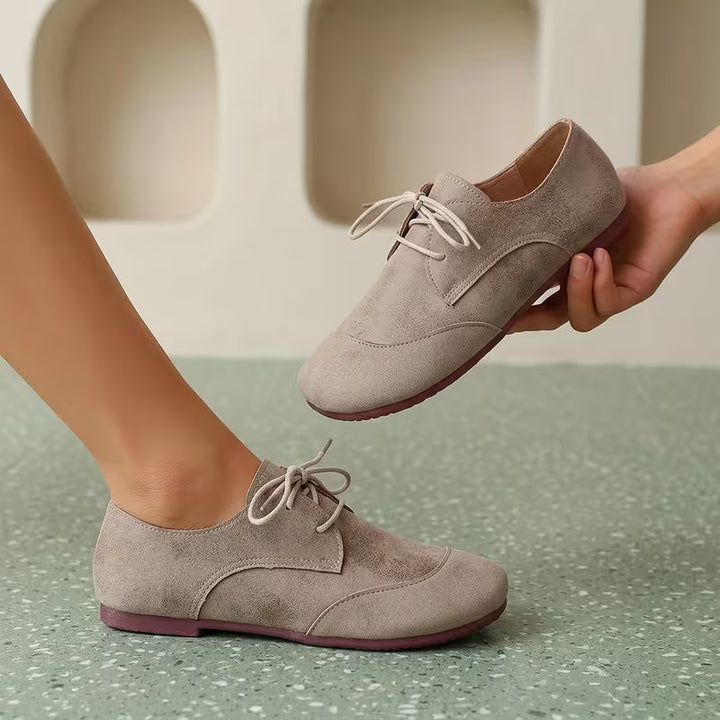 Zuniya - Scarpe Comode Con Zeppa Bassa e Allacciatura