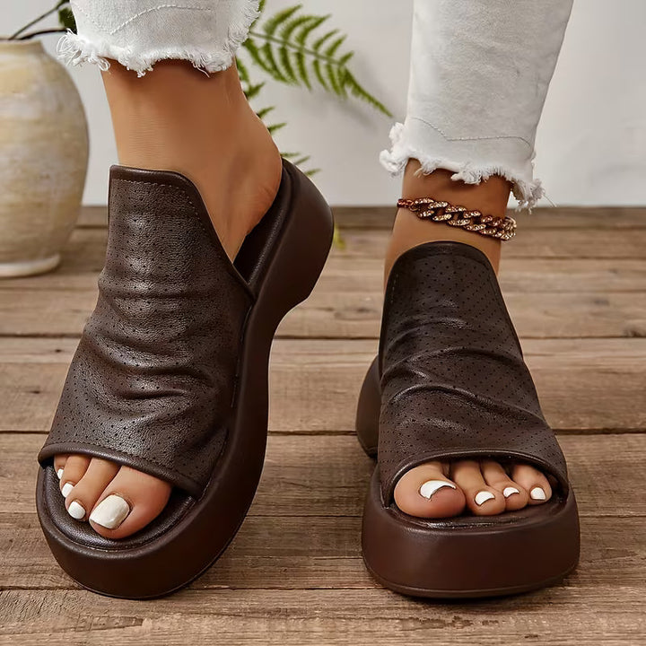Sofya - Pantofole Con Plateau
