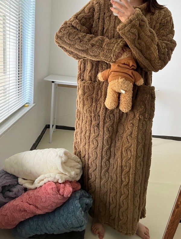 Vreni - Inverno Corallo Velluto Casa Vestiti