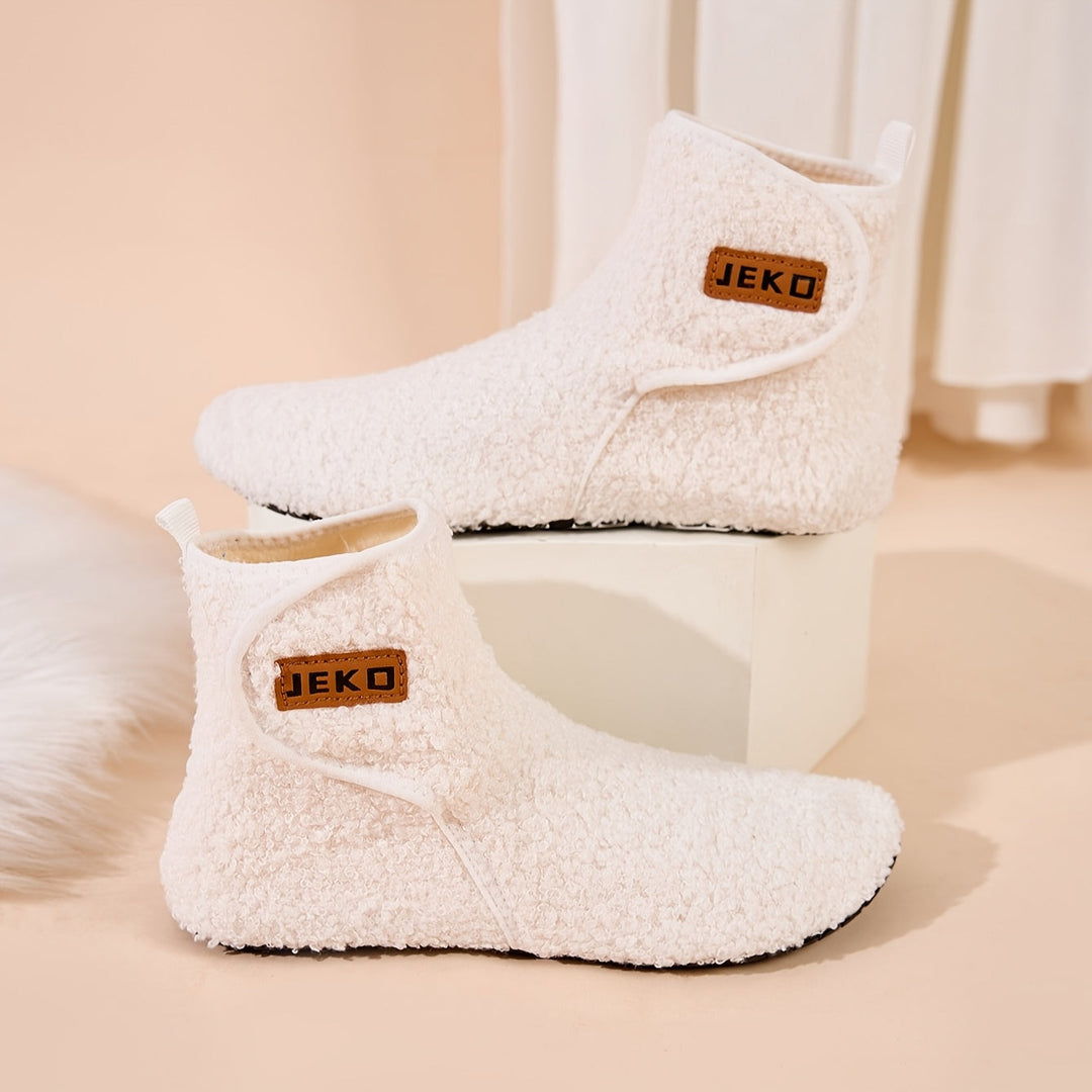 Lokia - Comode e Morbide Pantofole In Pile