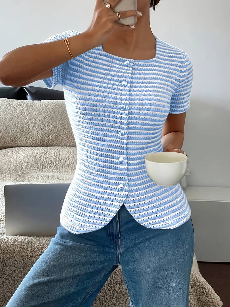 Airam - Camicia Con Scollo Quadrato E Apertura Sul Davanti