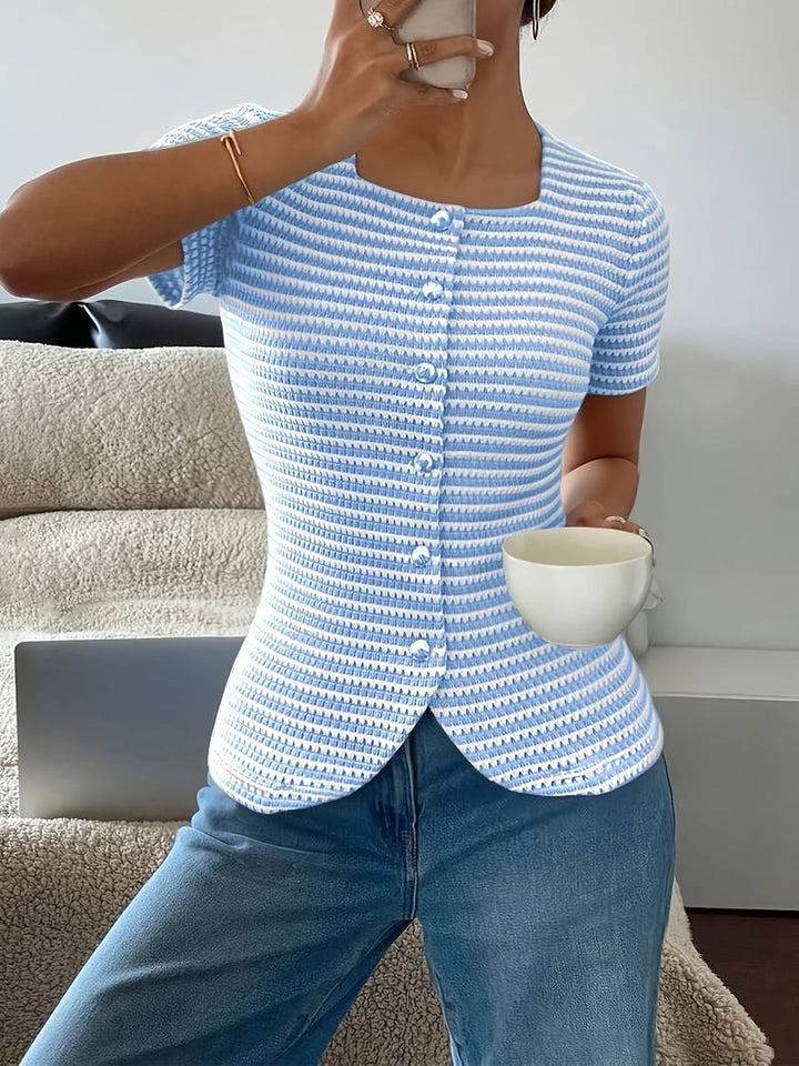 Airam - Camicia Con Scollo Quadrato E Apertura Sul Davanti