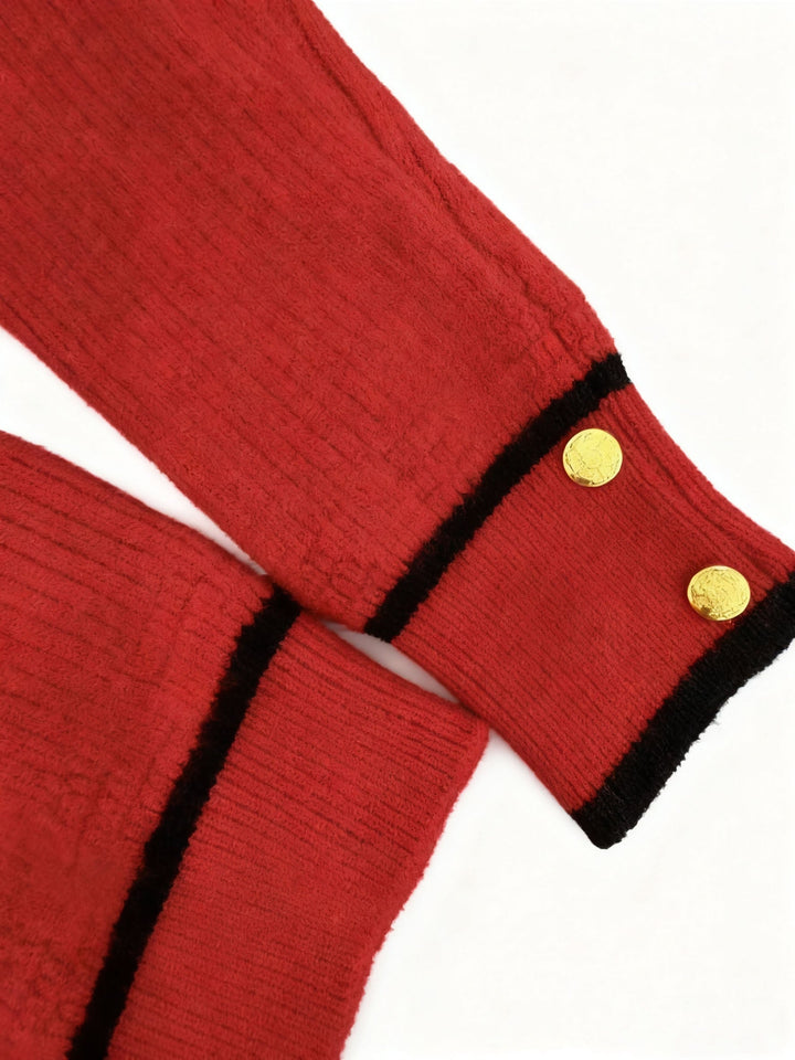 Dilnaz - Maglione a Maniche Lunghe Con Bordi a Contrasto E Bottoni