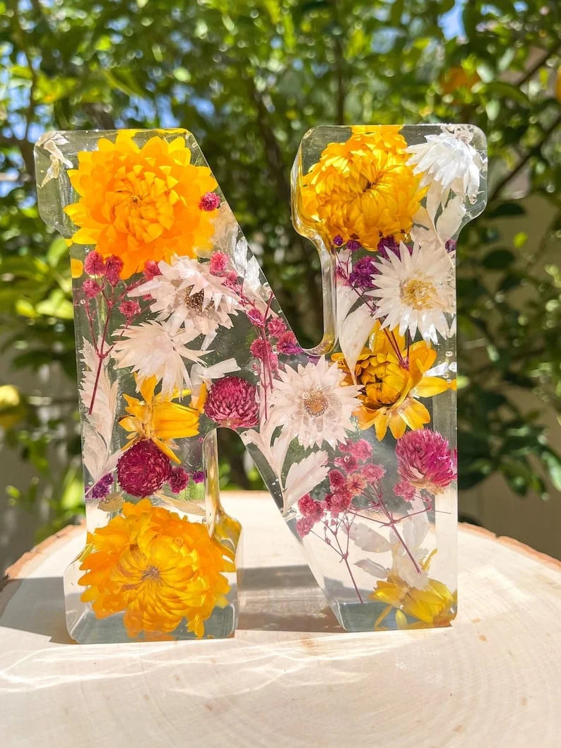 FloraShine - Lampada Da Notte in Resina Con Fiori Fatti a Mano
