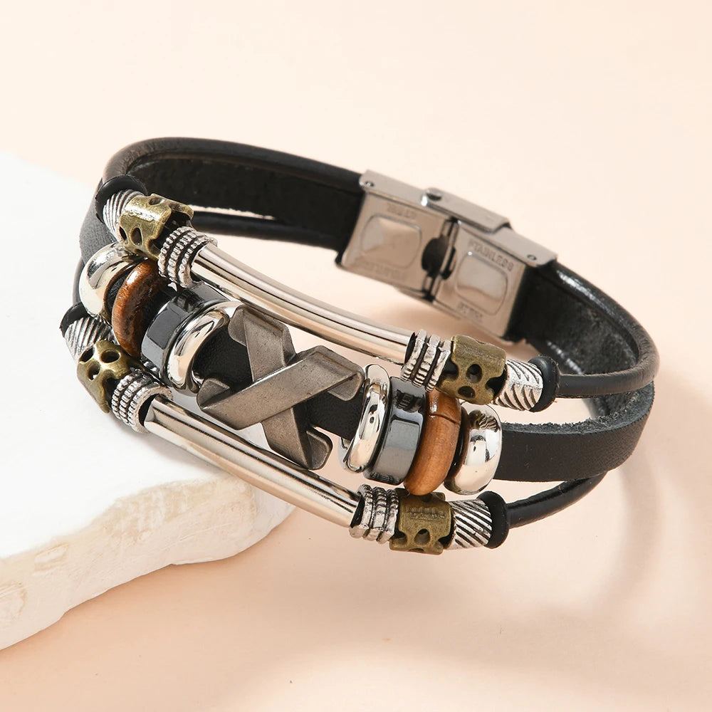 Garland - Bracciale a Polsino in Pelle a Strati con Croci
