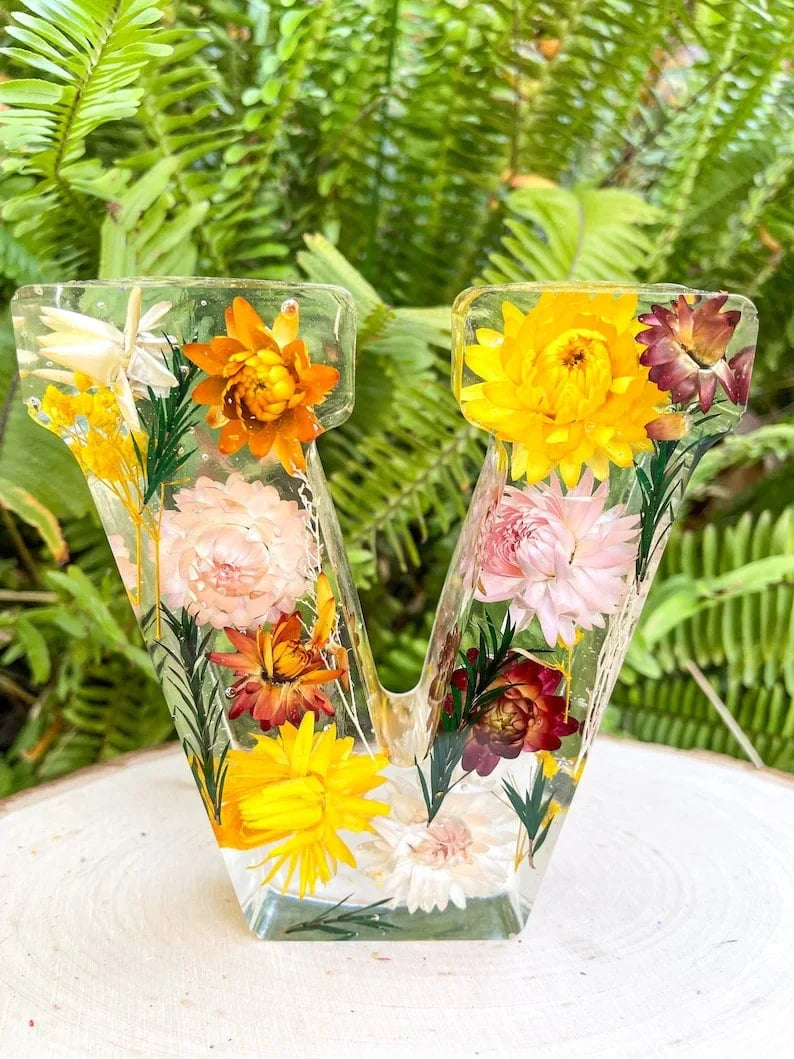 FloraShine - Lampada Da Notte in Resina Con Fiori Fatti a Mano