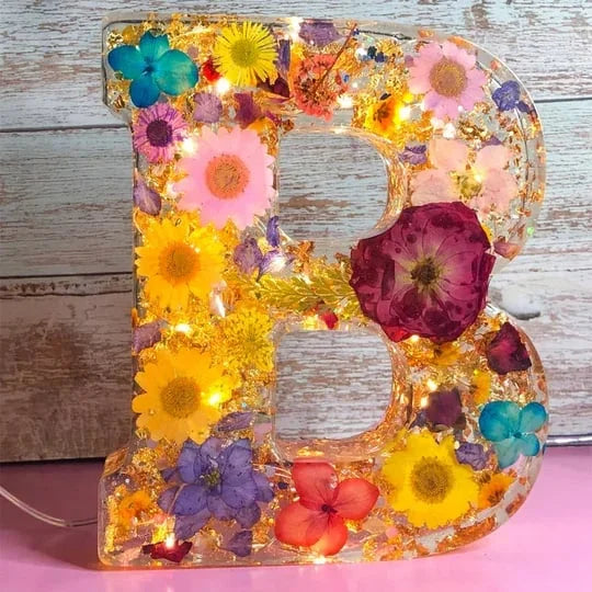 FloraShine - Lampada Da Notte in Resina Con Fiori Fatti a Mano