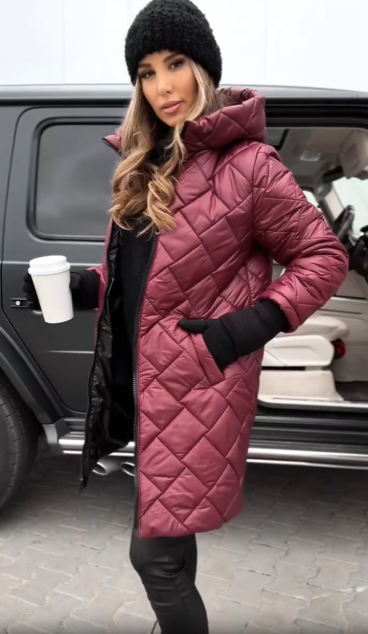 Kureha - Elegante Giacca Trapuntata Con Cappuccio e Cerniera