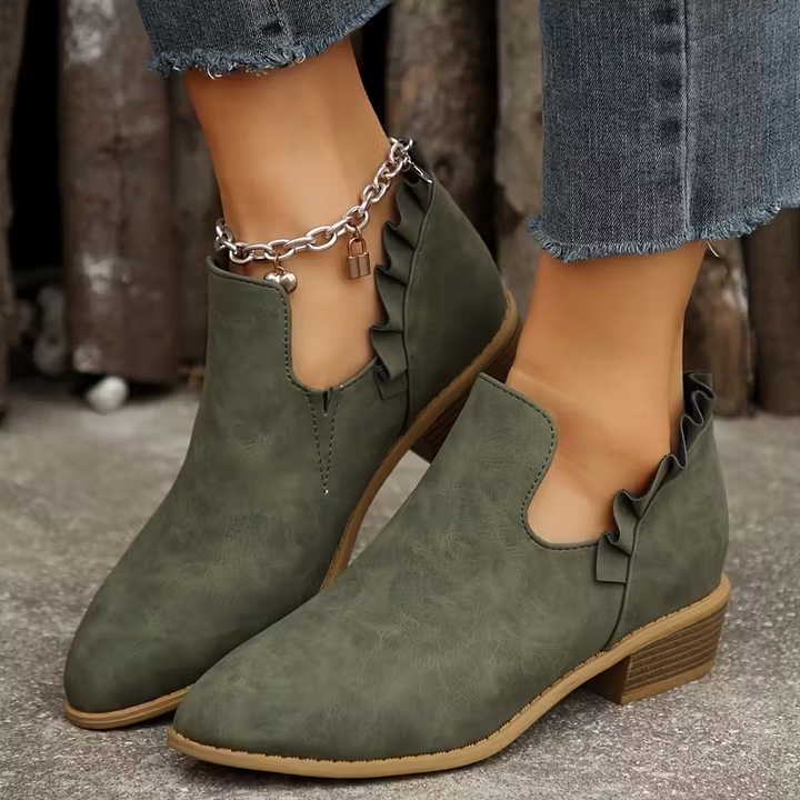 Veredah - Stivaletti Alla Moda Con Volant