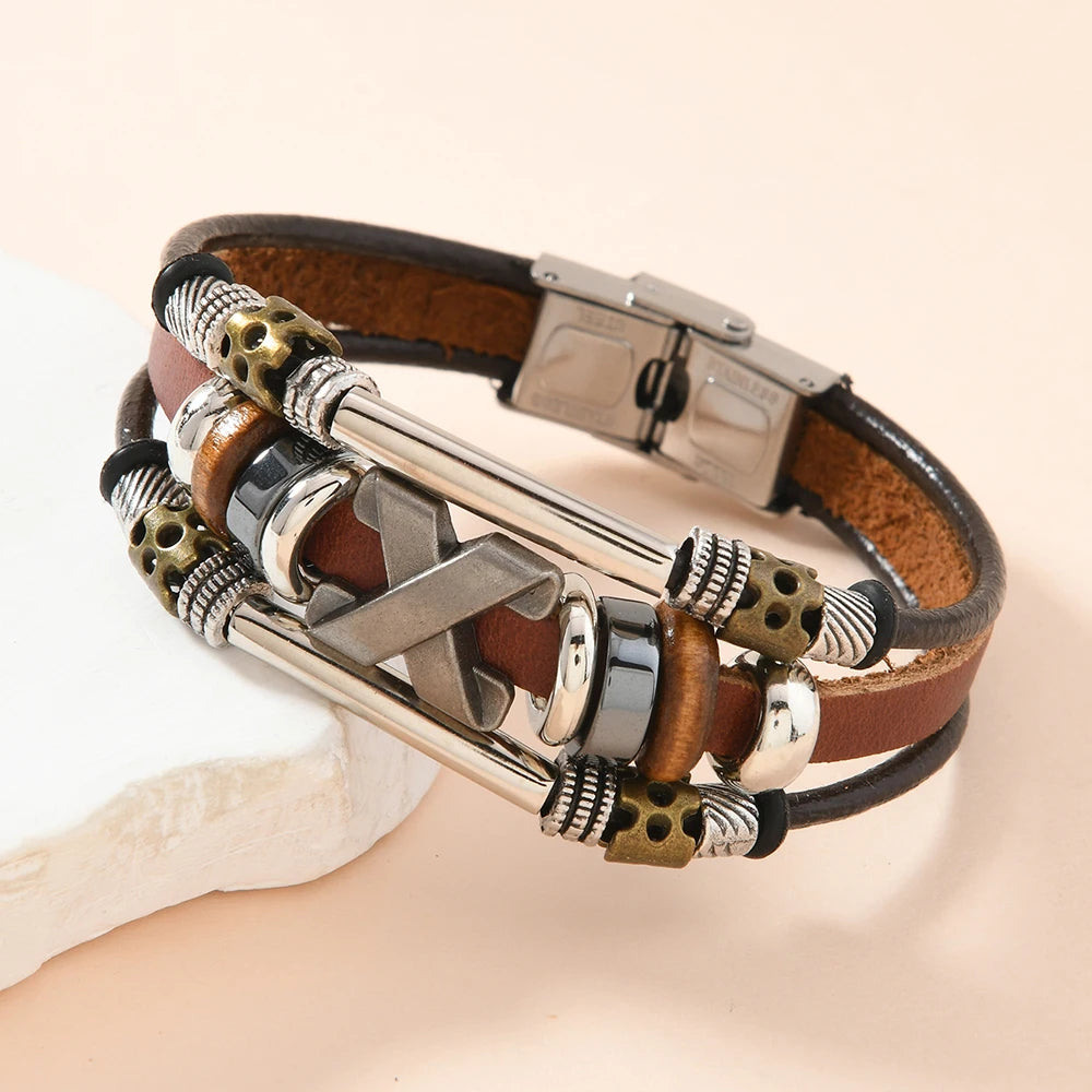 Garland - Bracciale a Polsino in Pelle a Strati con Croci