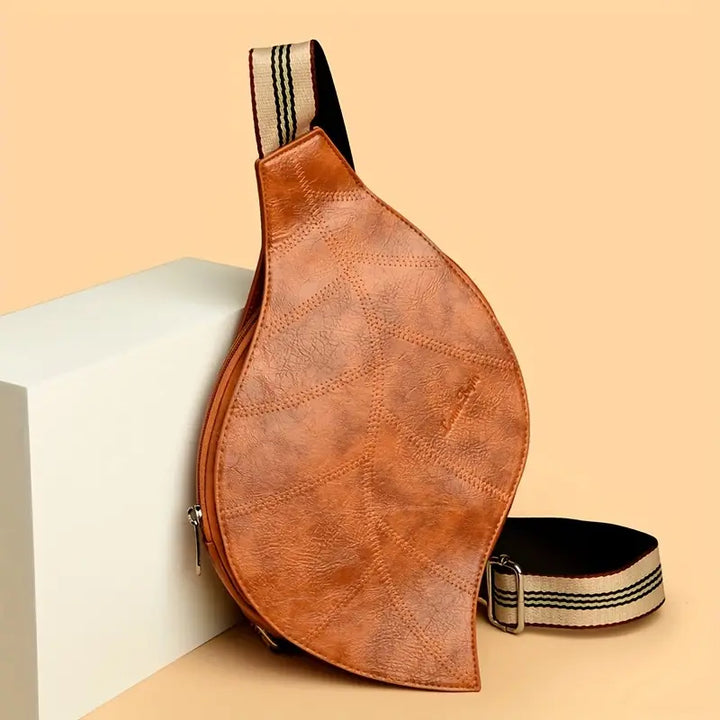 Carmela - Borsa a Tracolla in Pelle con Tracolla Regolabile e Fibbia