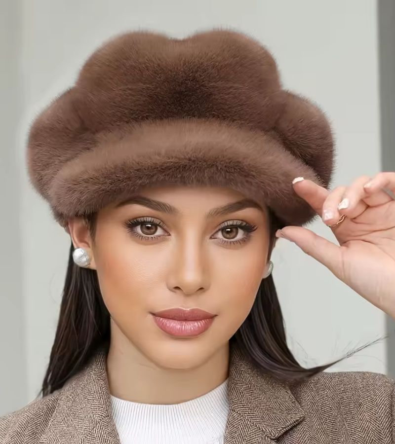 Nyomi - Cappello Morbido e Caldo