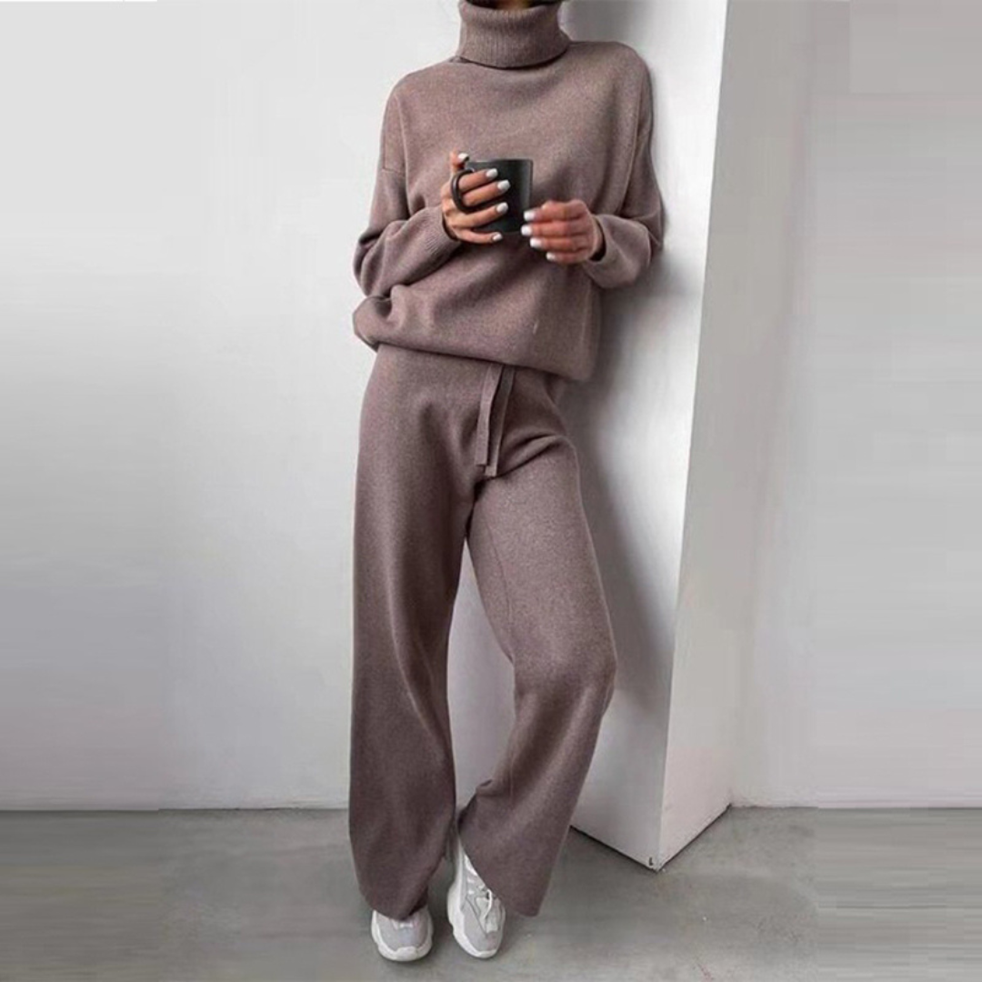 Brugman - Elegante Completo a Due Pezzi Con Collo Alto