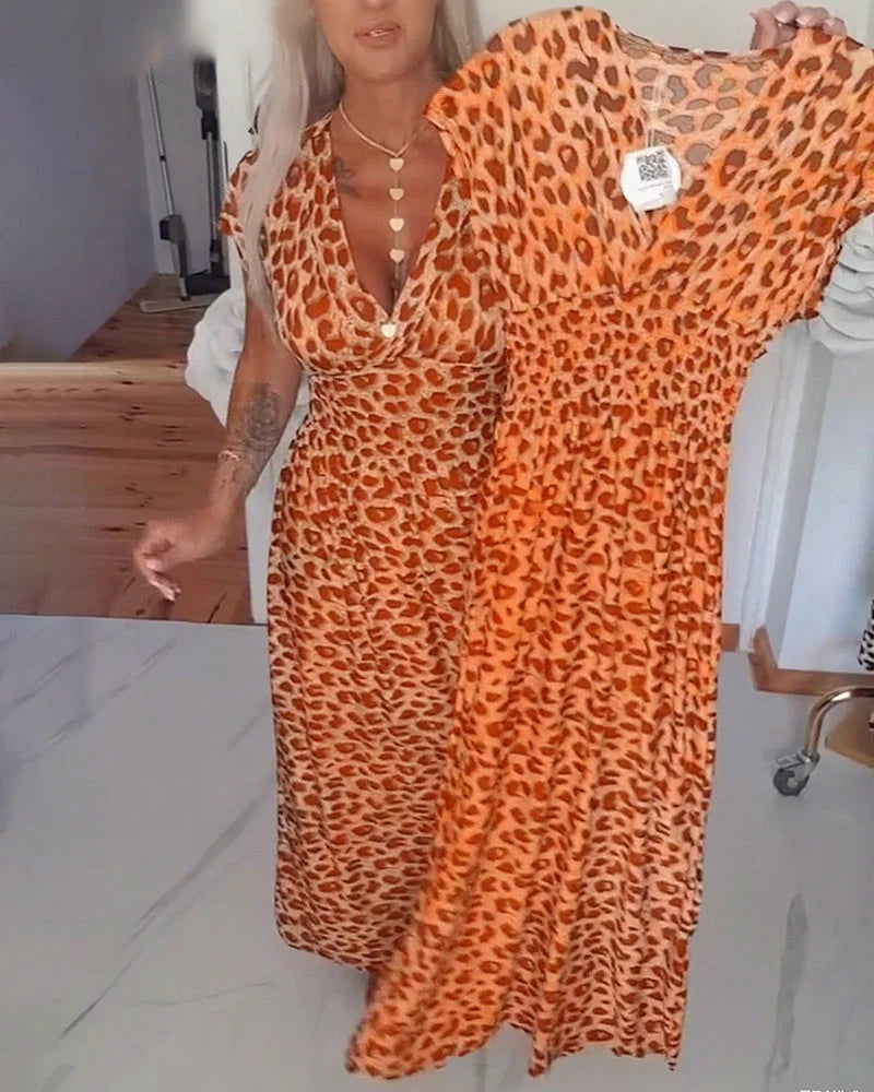 Erendira - Elegante Abito Con Scollo a V e Stampa Leopardata