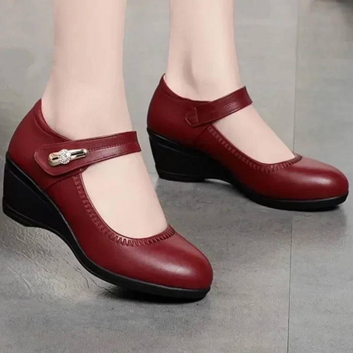Aikaterina - Scarpe Con Punta Arrotondata e Cinturino Con Fibbia