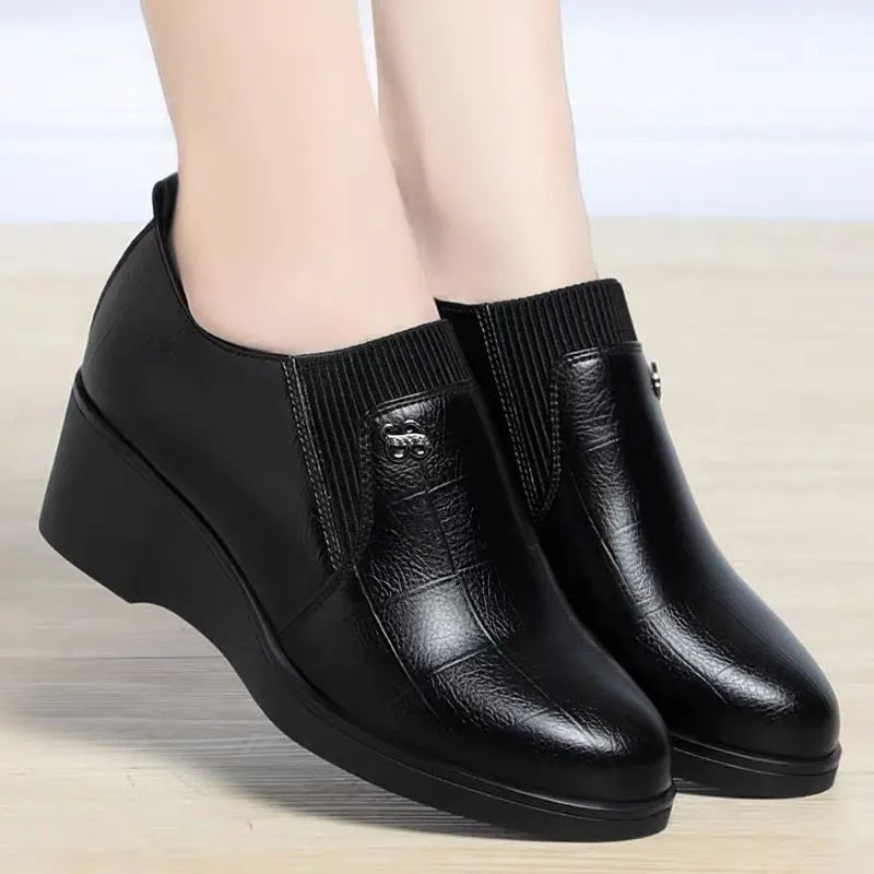 Cyntia - Scarpe Ortopediche Con Zeppa in Pelle