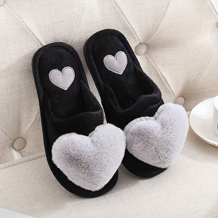 Zeliha - Pantofole a Forma Di Cuore in Peluche Con Suola Antiscivolo