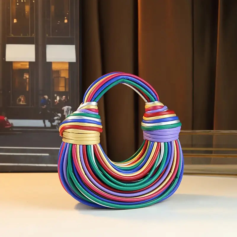 Kamila - Borse Scultoree a Forma di Spaghetto