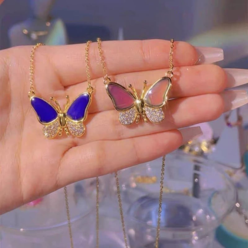 Celestafly - Collana con Farfalla che Cambia Colore