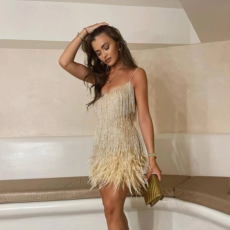 Jemima - Elegante Mini Abito Con Cuciture A Piume