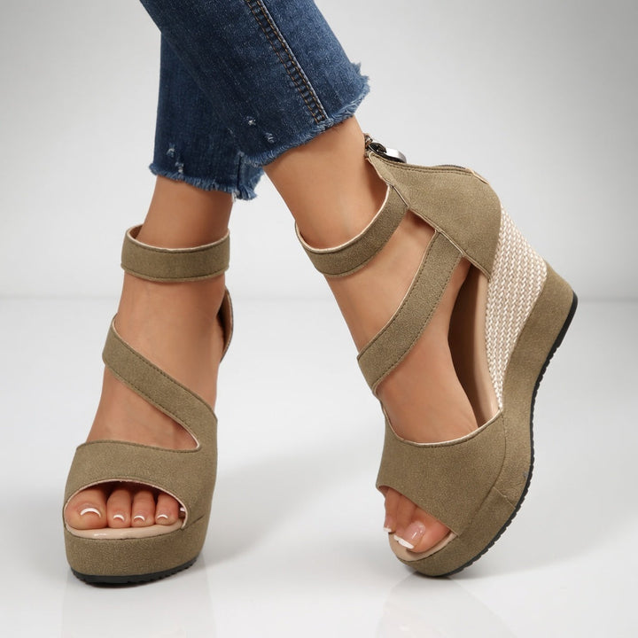 Madoka - Sandalo Con Tacco a Zeppa E Cinturino Elastico