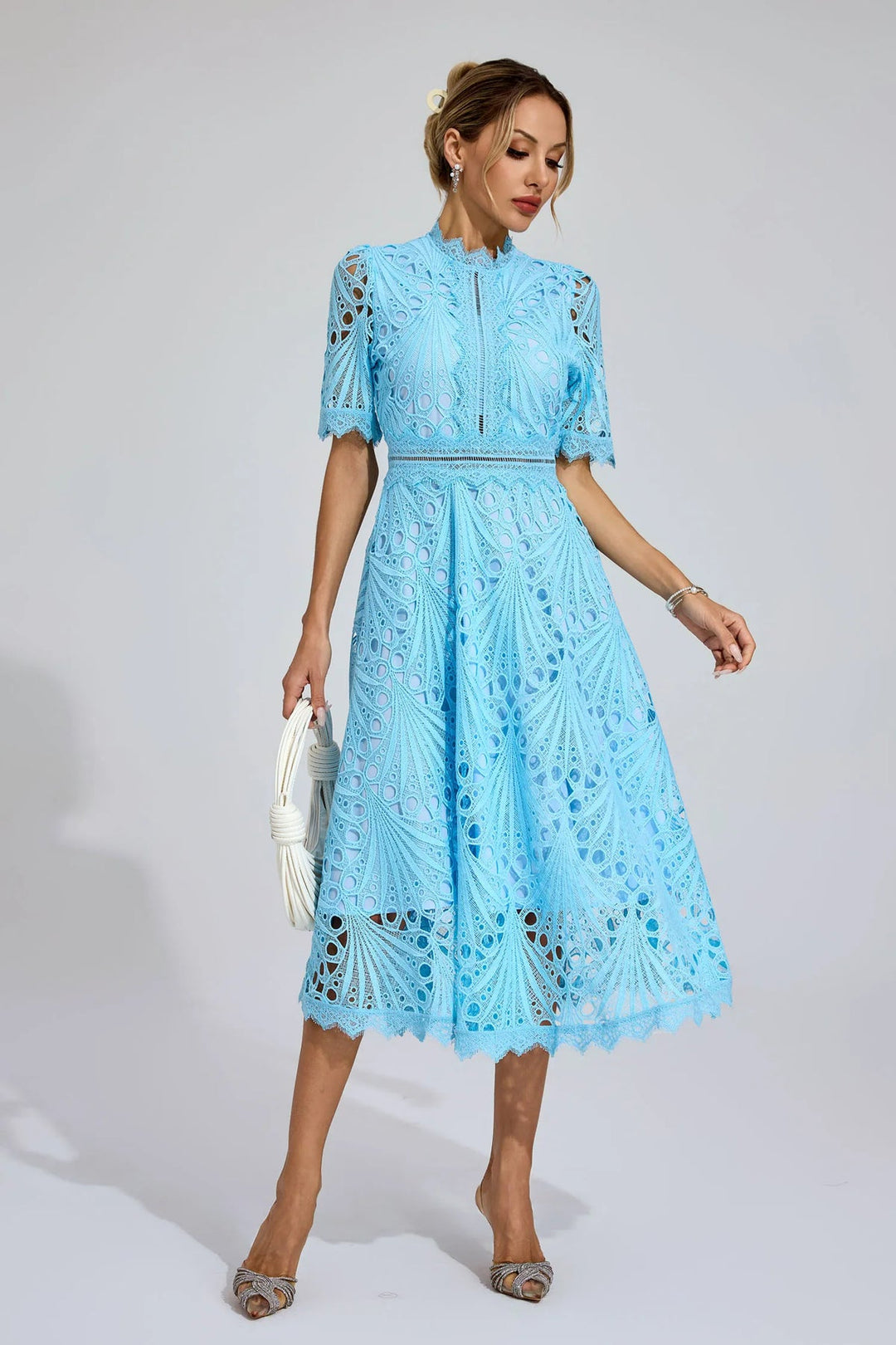 Vorelle - Abito Casual a Fiori con Ricamo e Maniche Corte