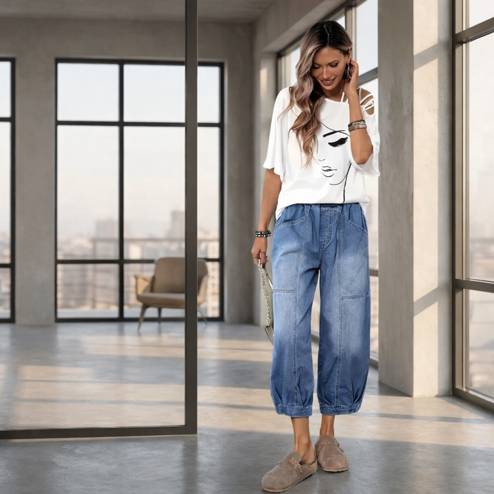 Madavi - Jeans Con Elastico in Vita e Taglio Corto e Ampio