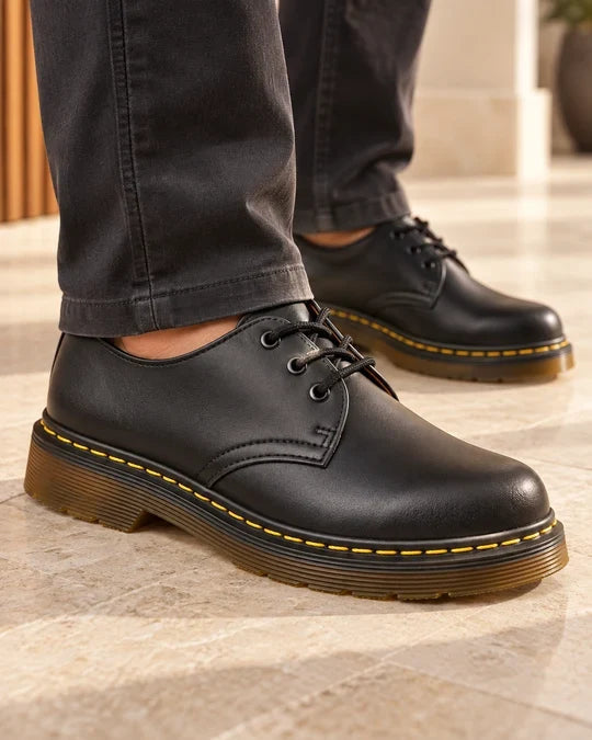Nyklas - Scarpe Derby Con Lacci e Cuciture a Contrasto Sulla Suola