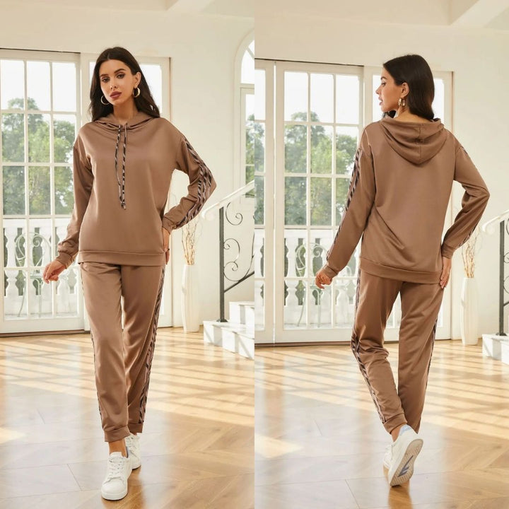 Arinaya - Comodo Set Sportivo
