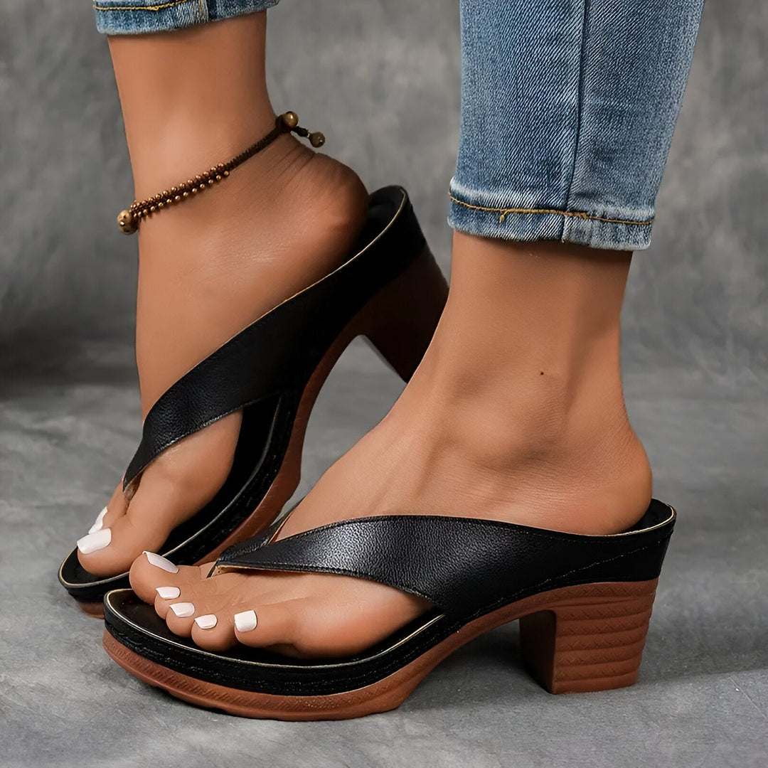 Gerta - Elegante Pantofola Con Tacco Alto