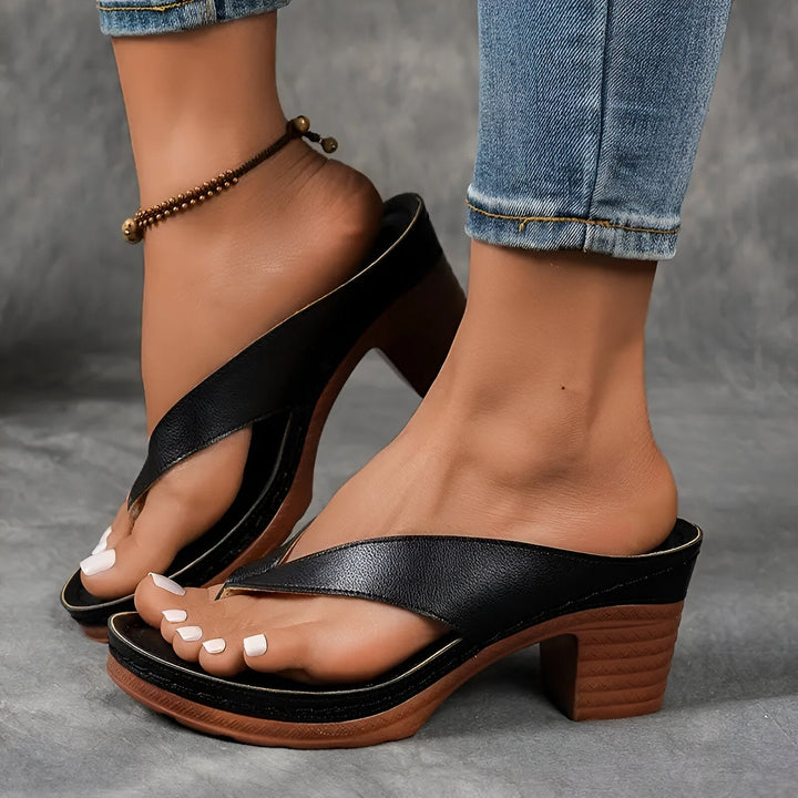 Gerta - Elegante Pantofola Con Tacco Alto