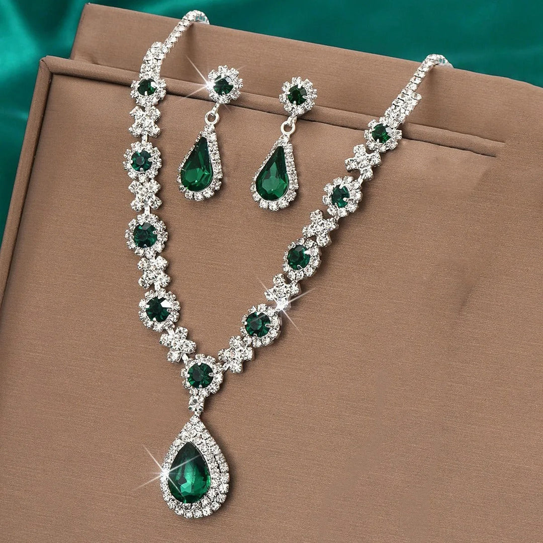 Kaylee - Set Collana con Goccia di Cristallo e Orecchini