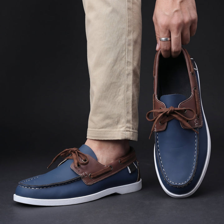 Kuachner - Scarpa da Barca Con Allacciatura Frontale