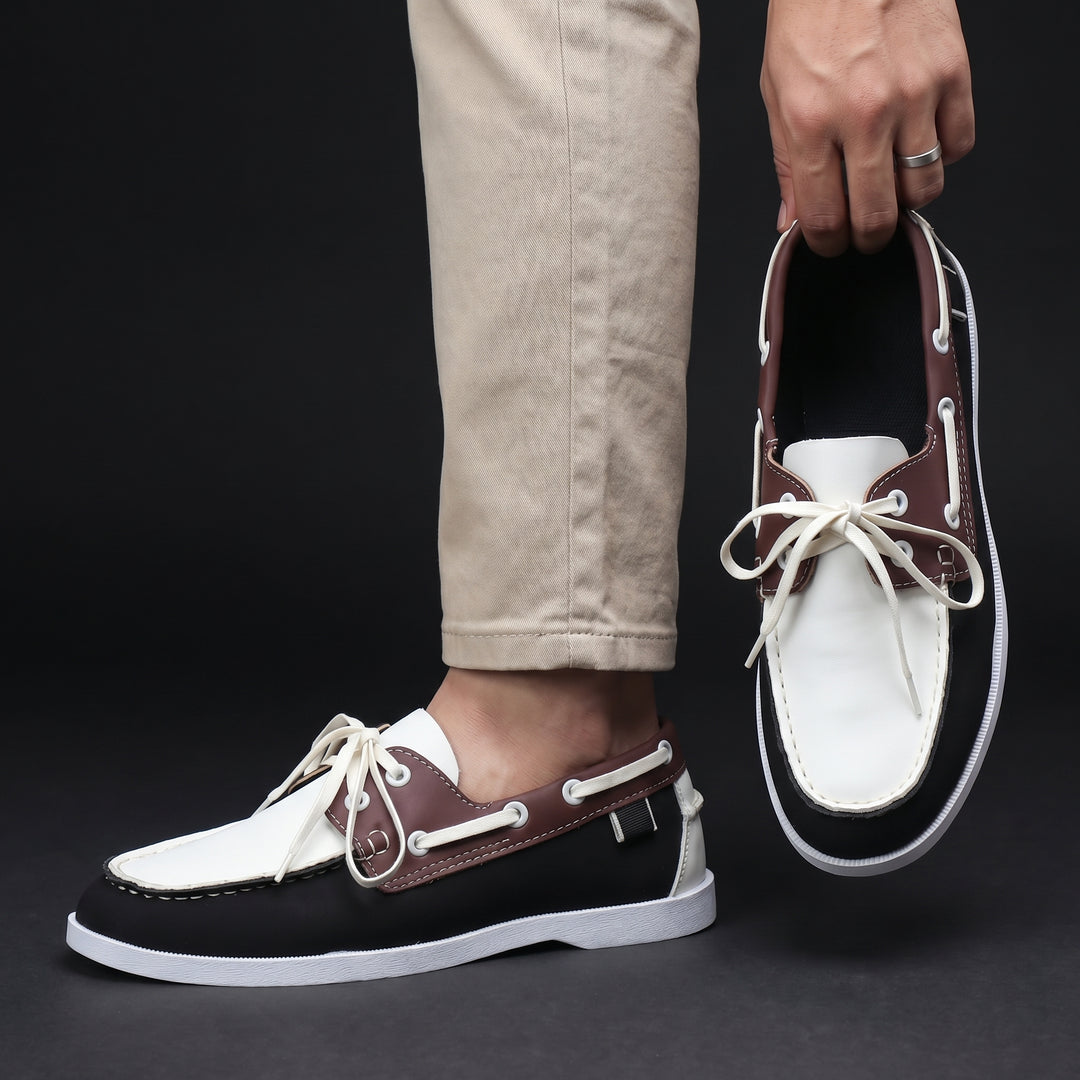 Kuachner - Scarpa da Barca Con Allacciatura Frontale