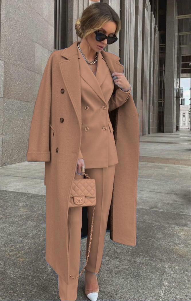 Ofelya - Elegante Completo Doppiopetto Con Cappotto Lungo