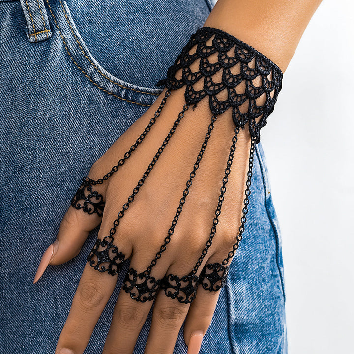 Sollina - Bracciale Con Anelli a Catena Per Polso E Dita in Pizzo