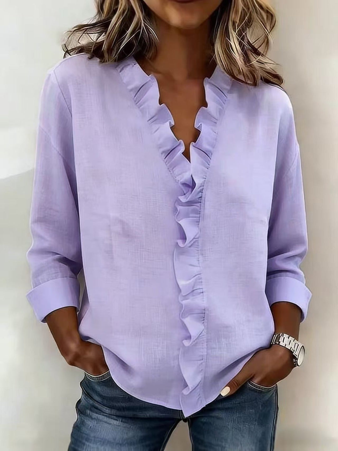 Pabasari - Elegante Camicetta Con Scollo a V e Delicate Balze