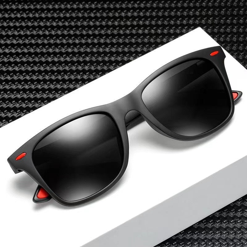 LuxFrame - Occhiali Da Sole Con Montatura Quadrata Di Alta Qualità