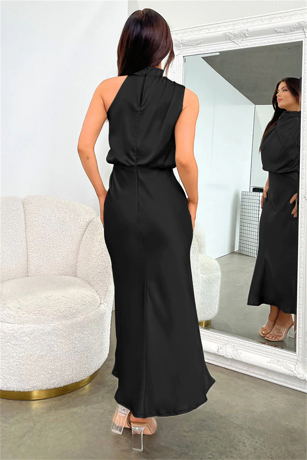 Justyna – Abito lungo con scollo all'americana