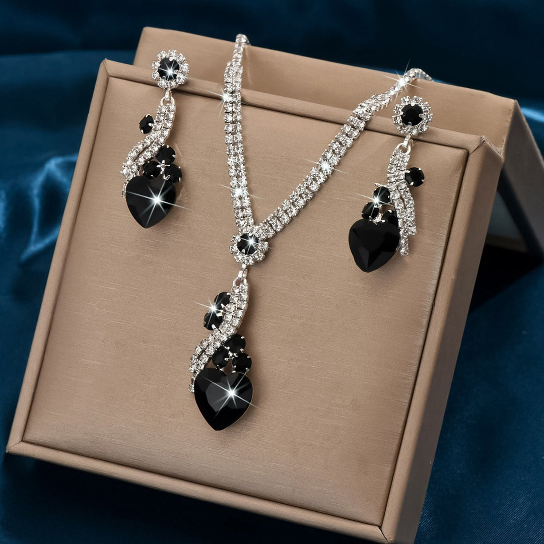 Lelia - Set Di Orecchini e Collana Con Strass