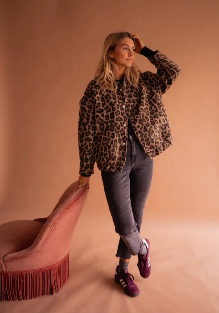 Fairuza - Giacca Leopardata Con Bottoni