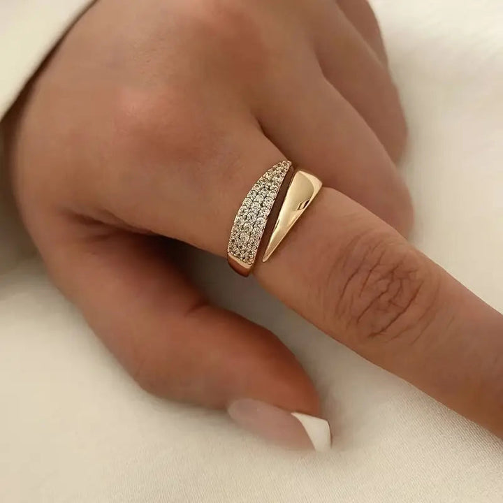 Kalea - Anello Rifugio di Eleganza