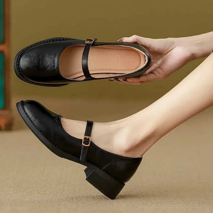 Donia - Comode Scarpe in Pelle Con Cinturino