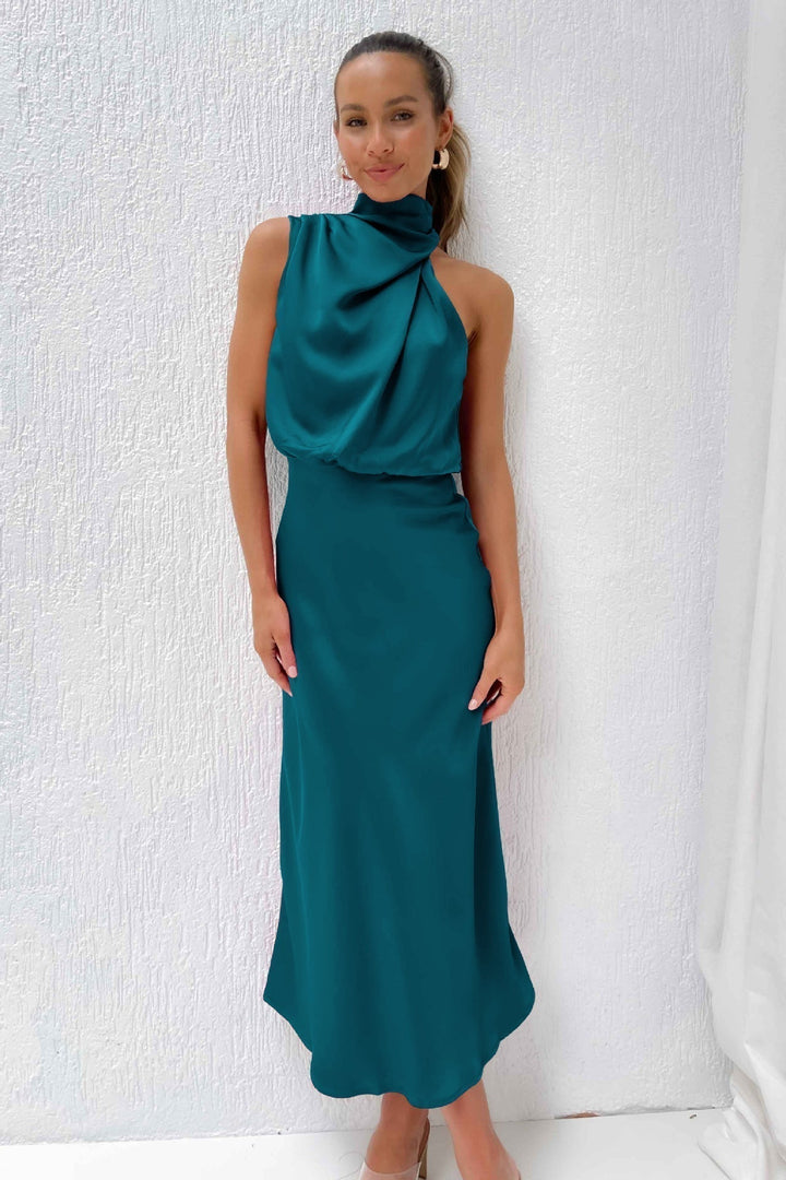 Justyna – Abito lungo con scollo all'americana