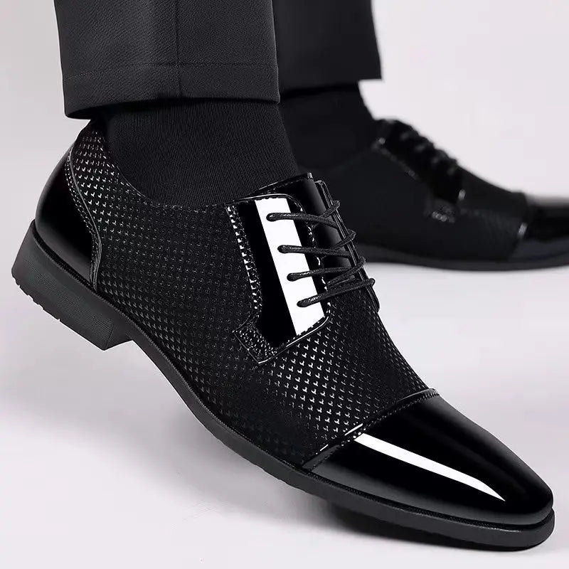 Dernard - Scarpe Stringate in Pelle