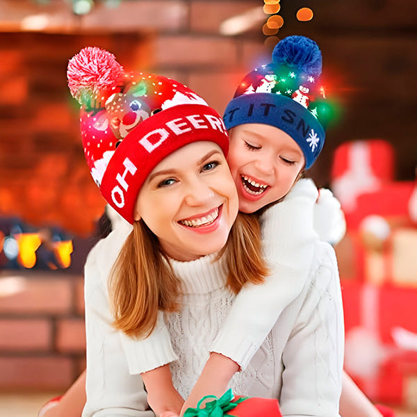 MerryGlow - Cappello Natalizio Lavorato a Maglia con Luci