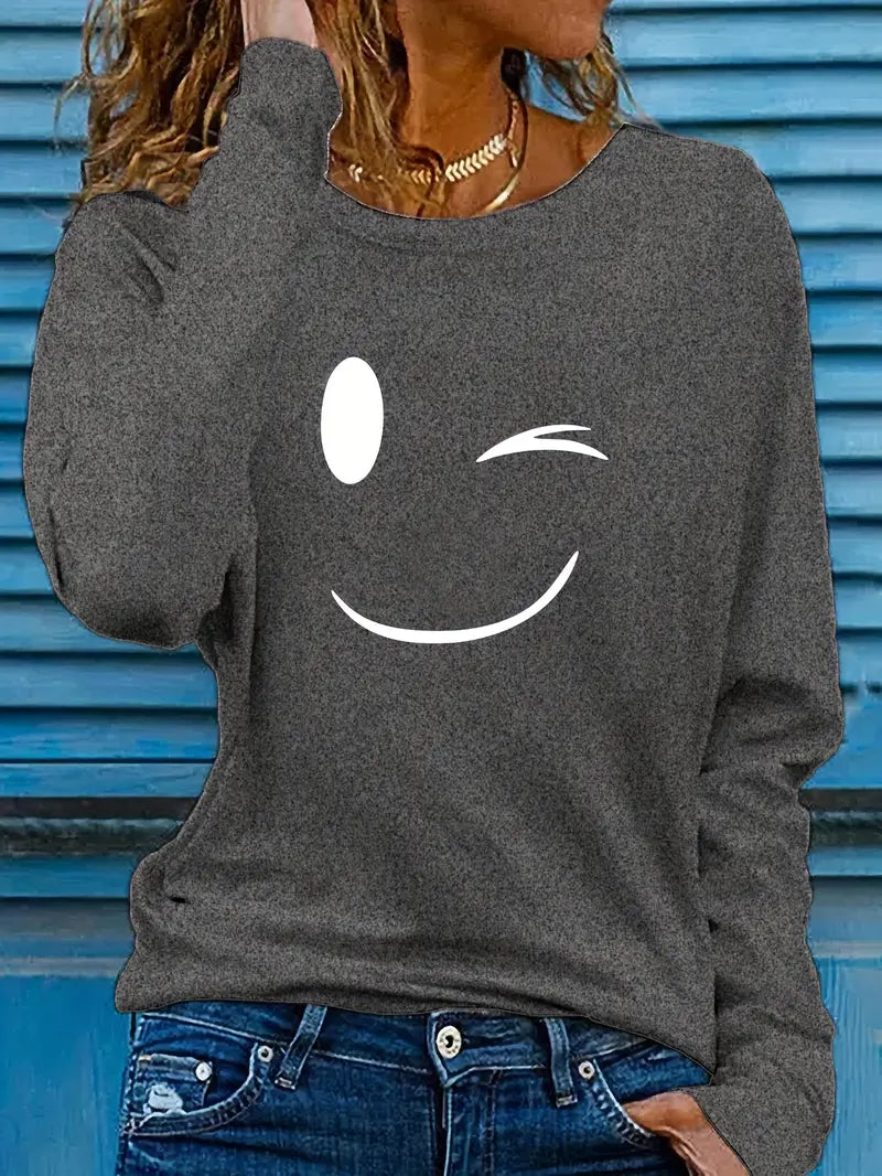 Odalina - Maglietta Informale Con Stampa Occhiolino Sorridente